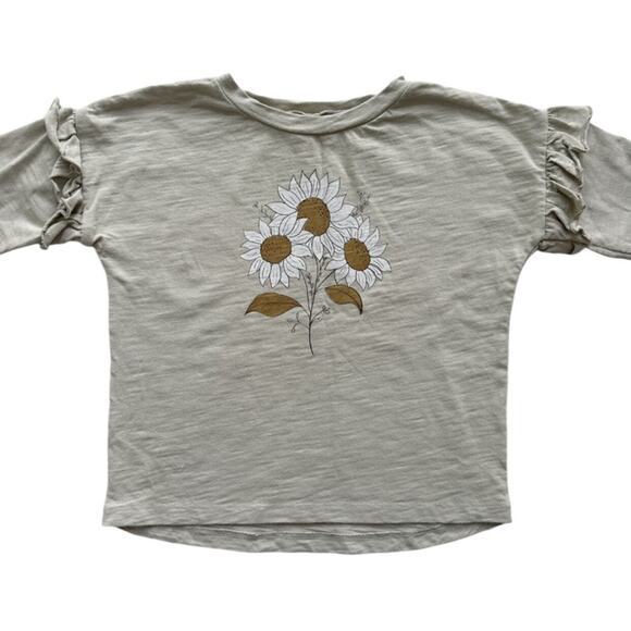 Rylee + Cru Bouquet Ruffle Tee - Picture 2 of 4